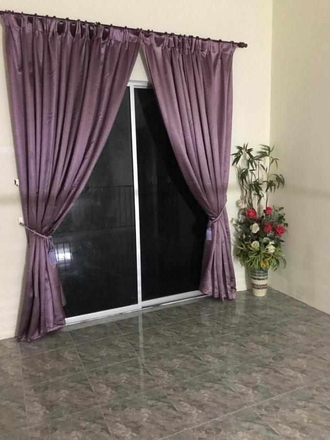 Hj Homestay Kuala Terengganu Bagian luar foto